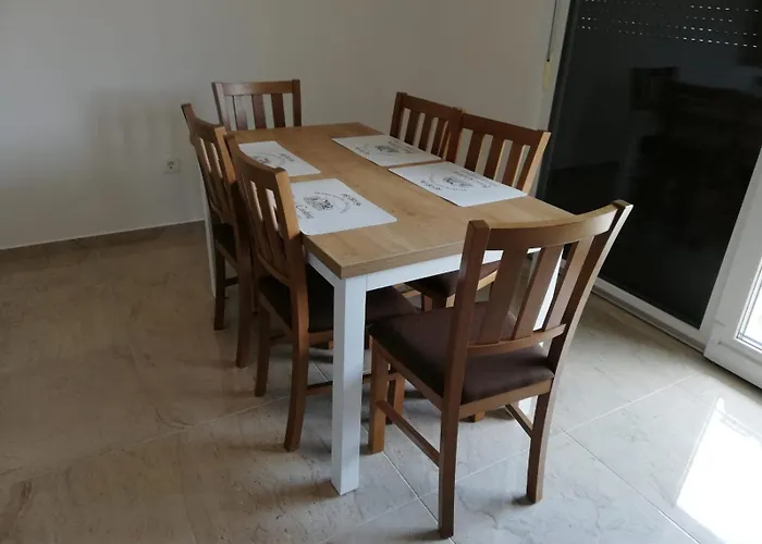 Fantasea Apartment Opric